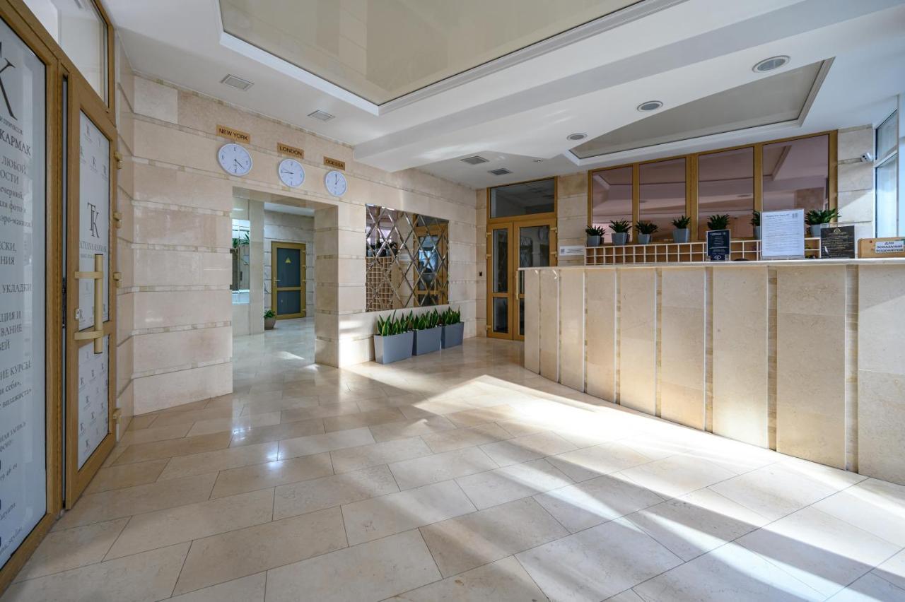 Gagarin Plaza 63 Apartamento Odessa Exterior foto