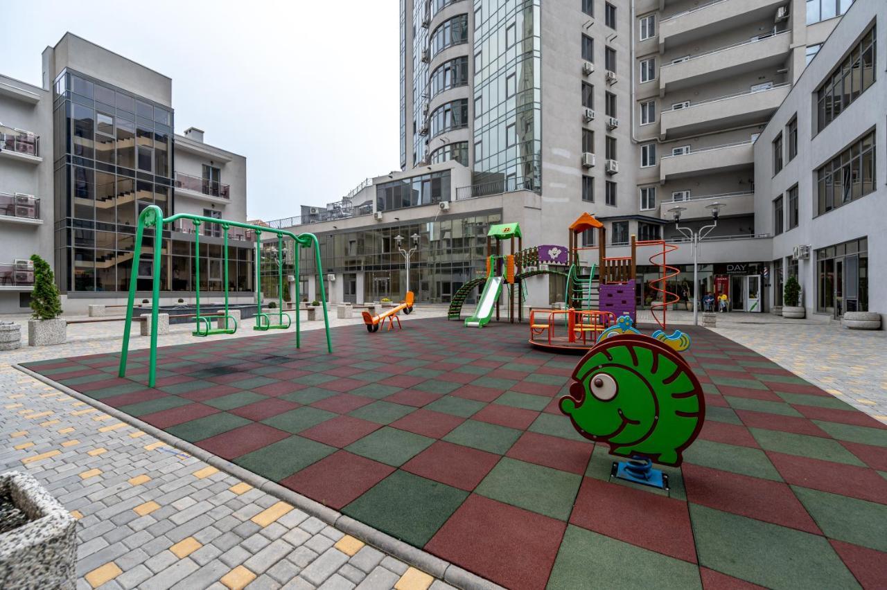 Gagarin Plaza 63 Apartamento Odessa Exterior foto